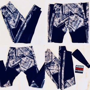 Lululemon mesh workout leggings ✨